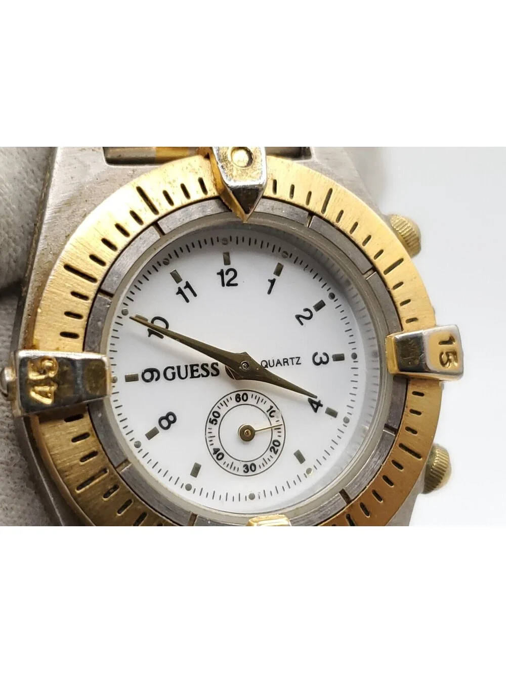 Guess Quartz Watch Womens Small Seconds Hand Dial White Two-Tone 30mm